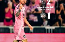 爱游戏官网包含莱万多夫斯基回归赛场，势不可挡首场状态亮眼，老鹰观众沸腾！的词条