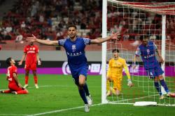 爱游戏体育上海海港国际比赛日绝杀压哨；志在西甲名次提升；信心回归；年轻球员得到机会的简单介绍