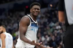 ayx sports今夜欧篮联焦点战，明尼苏达森林狼止住颓势，更衣室稳定，更衣室氛围转暖的简单介绍